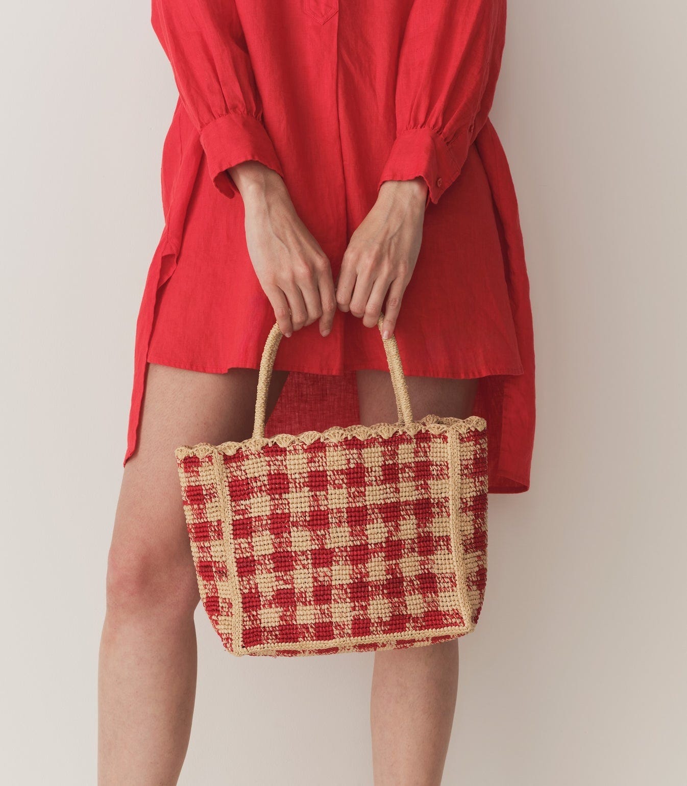 16 Best Raffia Tote Bags to Bring the Summer Vibes Everywhere