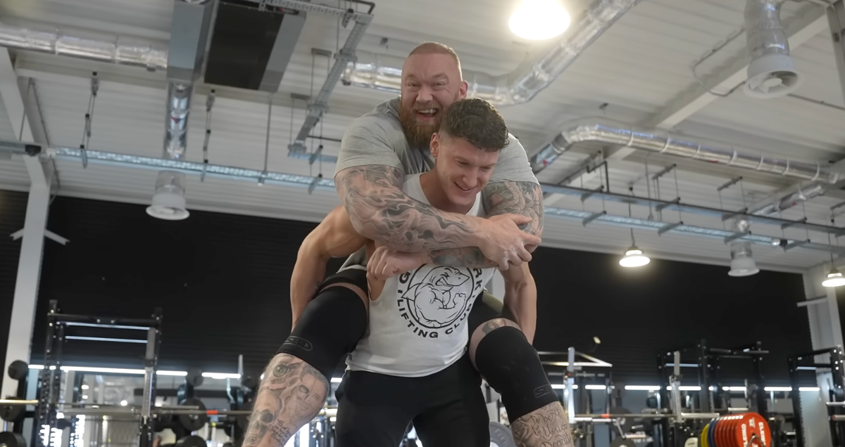 A Bodybuilder Took on Thor Bjornsson in a Strength Contest