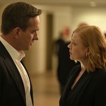 sarah snook and matthew macfadyen stare at each other as shiv and tom in episode 407 of “succession”