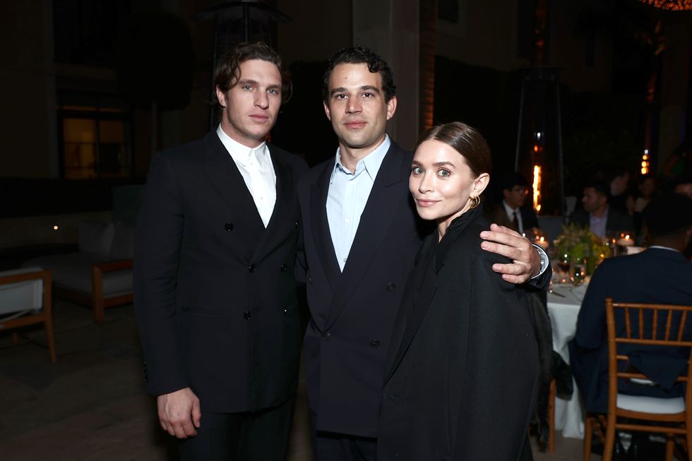 ashley olsen and louis eisner at the yes 20th anniversary gala