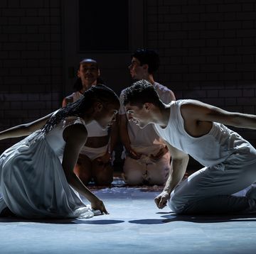romeo and juliet by bourne, , director and choreographer matthew bourne, designer let brotherston, lighting paule constable, rehearsal images, three mills, london, 2023, curve theatre, uk, credit johan persson