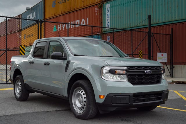 2022 Ford Maverick Review: The Perfect Size For City-Truck Duty