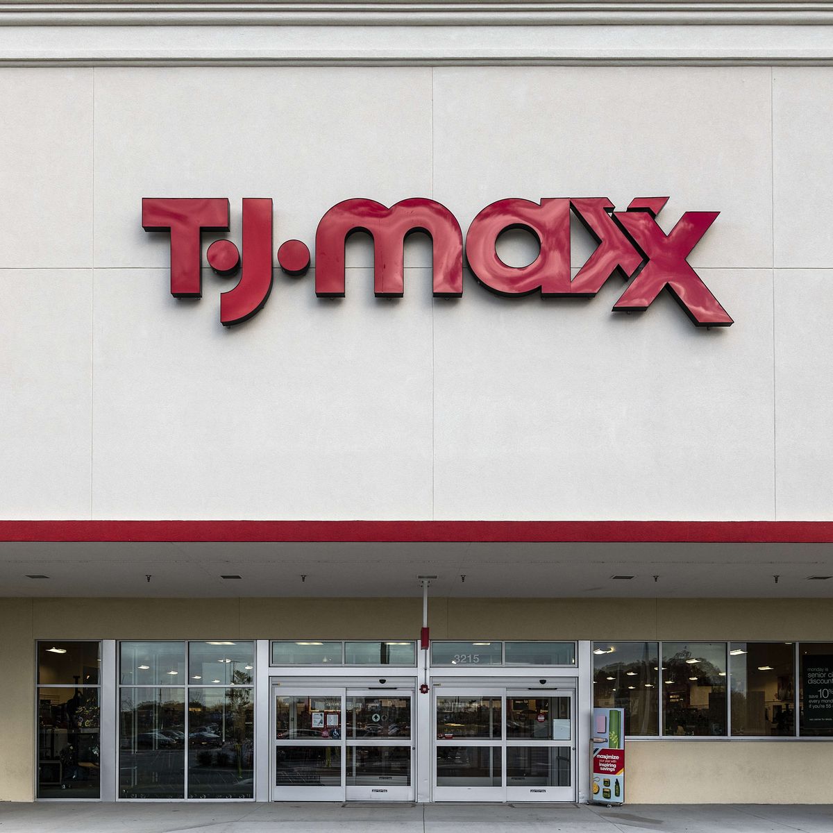 T.J.Maxx - Love T.J.Maxx? Want to join our team? Visit