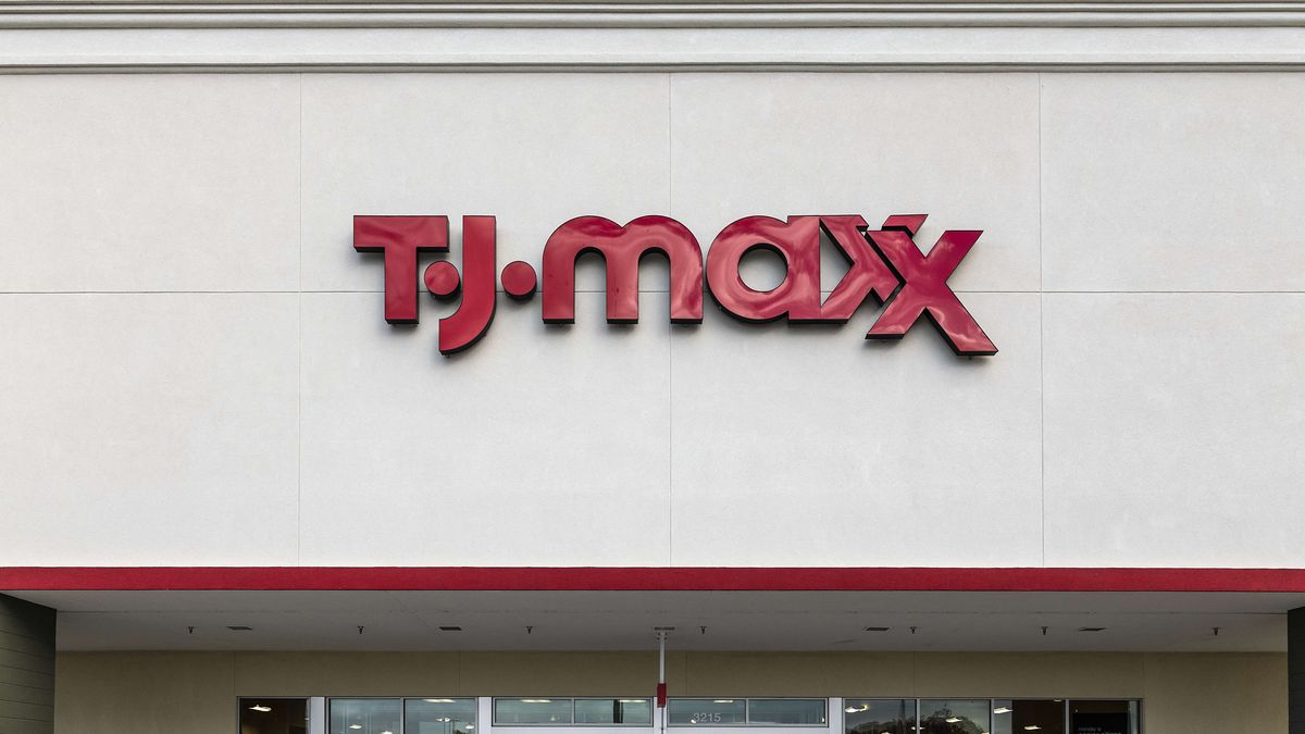 This TikTok Tour of a Newly Reopened T.J. Maxx Store Shows Its New Social  Distancing Signage