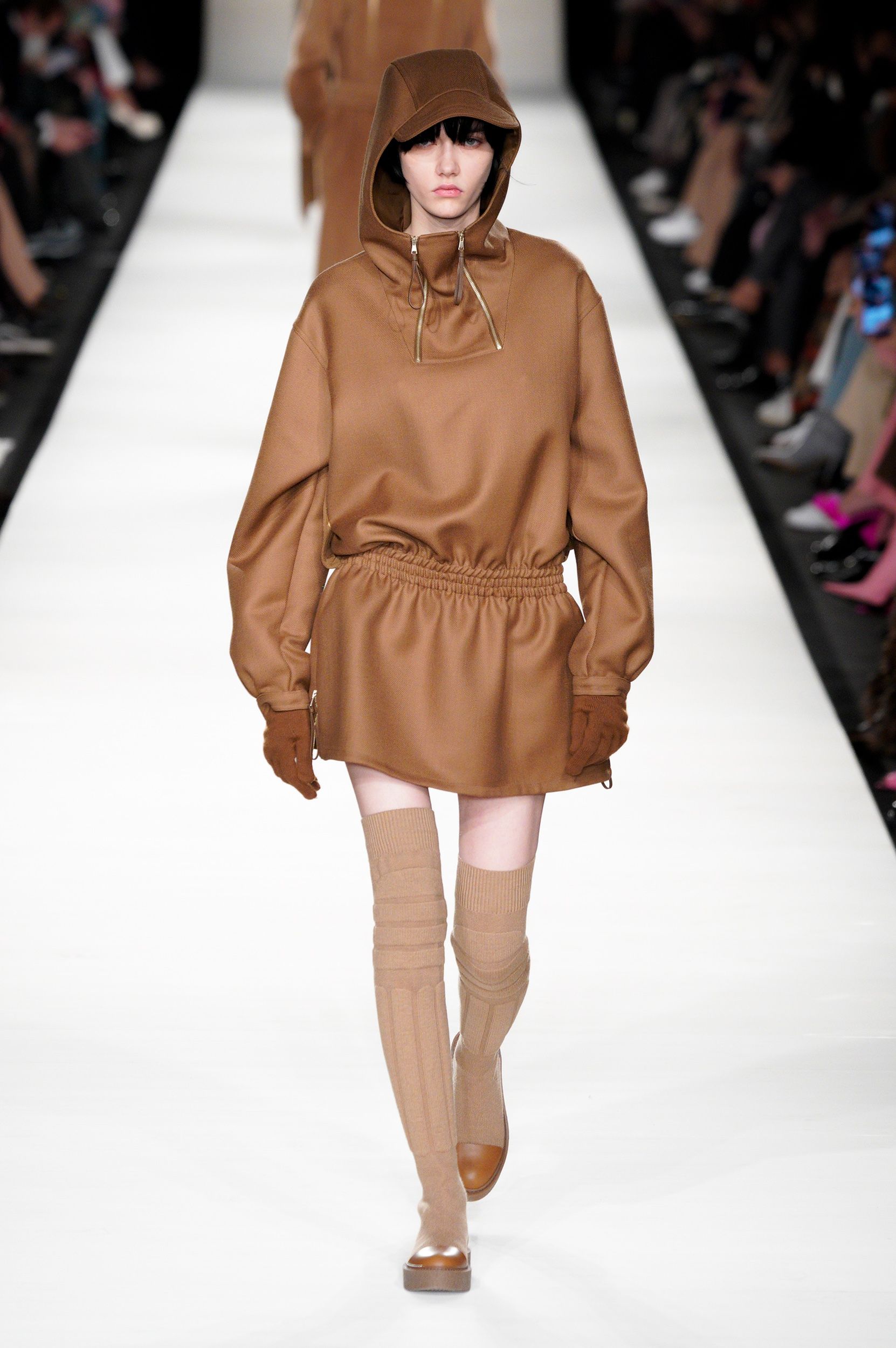 マックスマーラ(MAX MARA)2022秋冬コレクション マックスマーラ(MAX MARA)2022秋冬コレクション