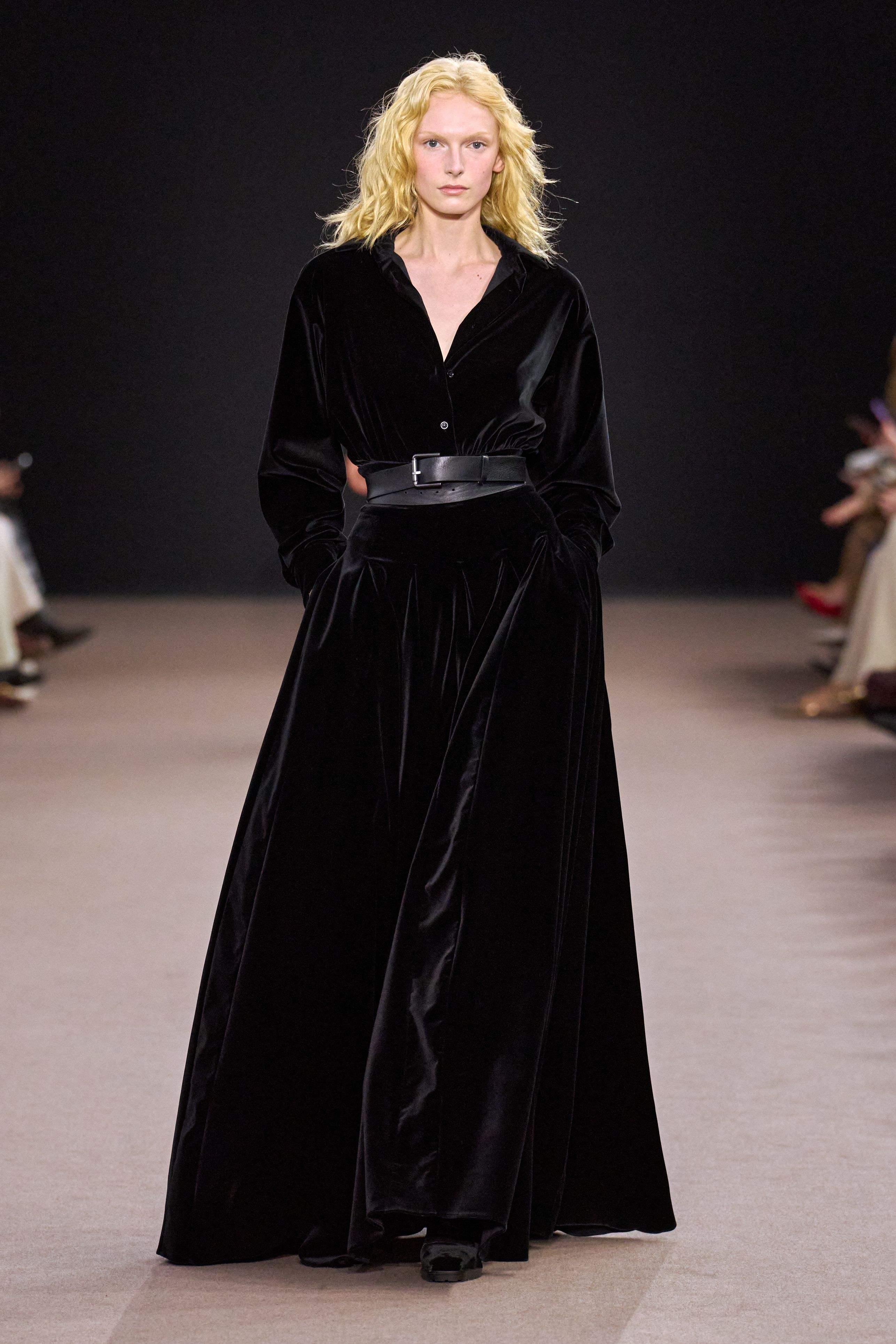 マックスマーラ（MAX MARA）2025-26秋冬コレクション