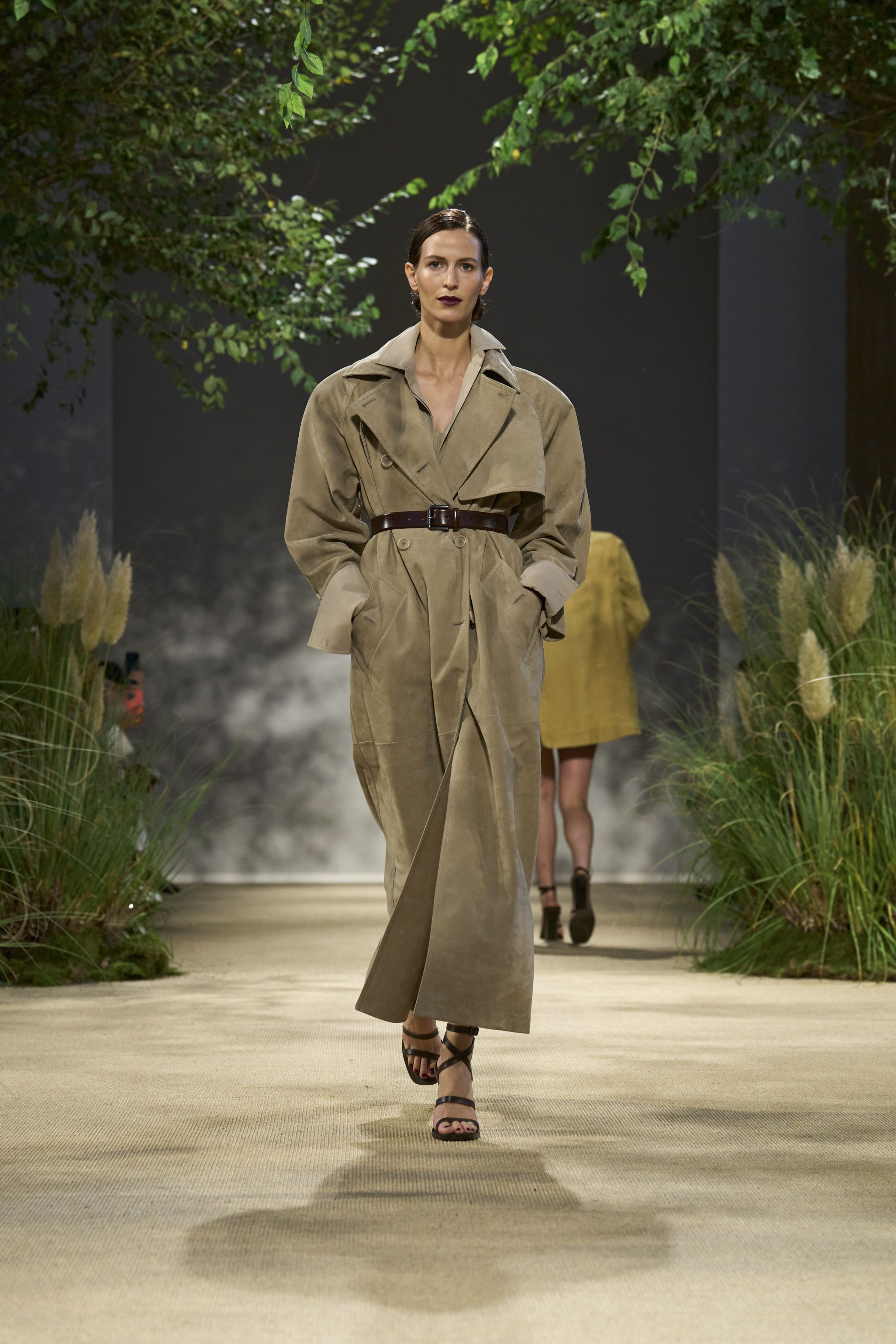 max-mara-po-s24-029- max-mara-po-s24-029-