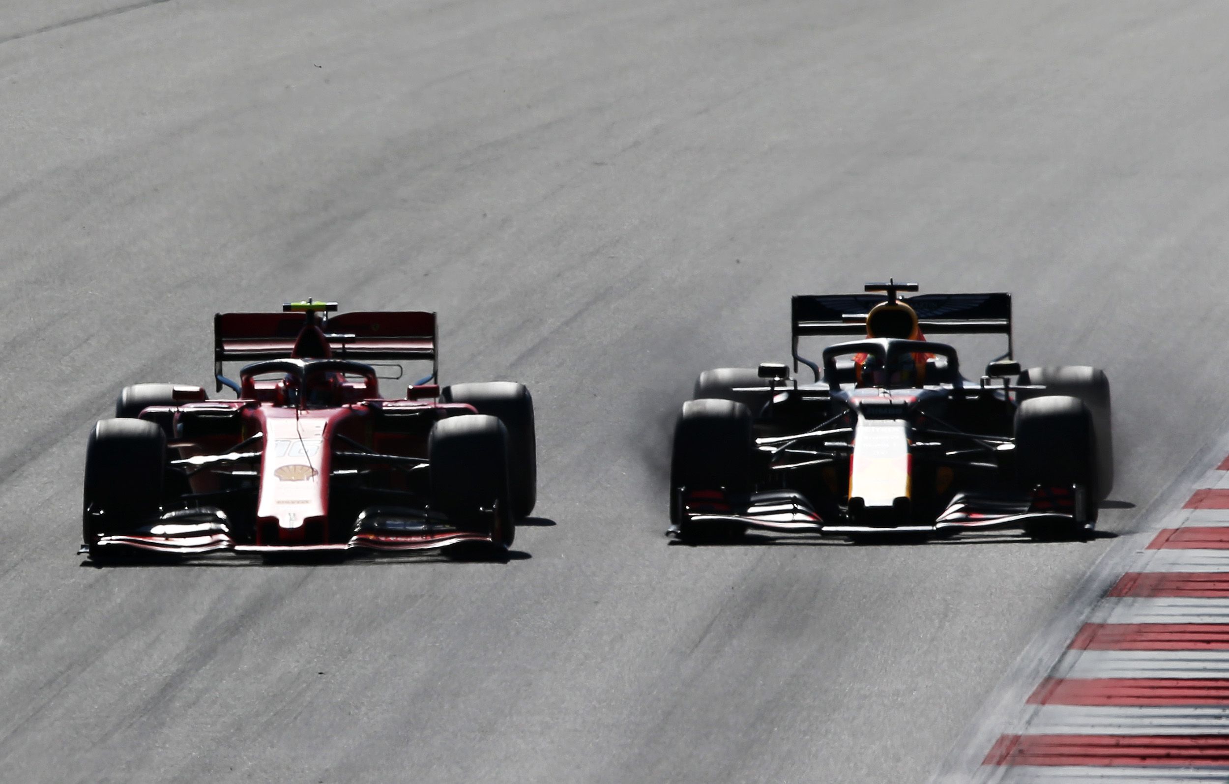 Compite contra Verstappen y Leclerc en la nueva función del juego F1 23