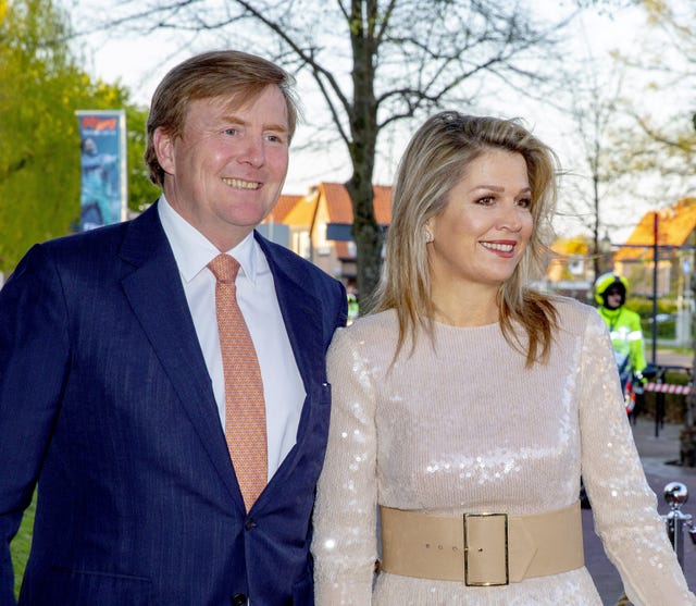 reina máxima y rey guillermo de holanda