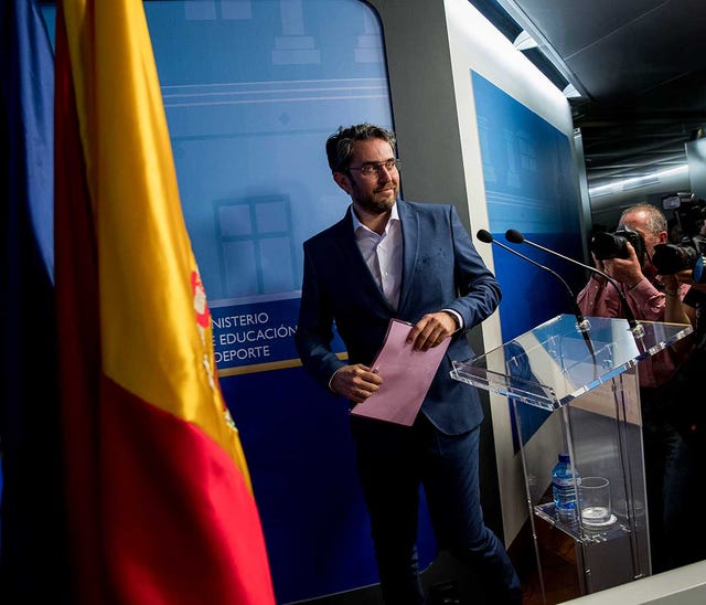 Màxim Huerta dimisión ministro