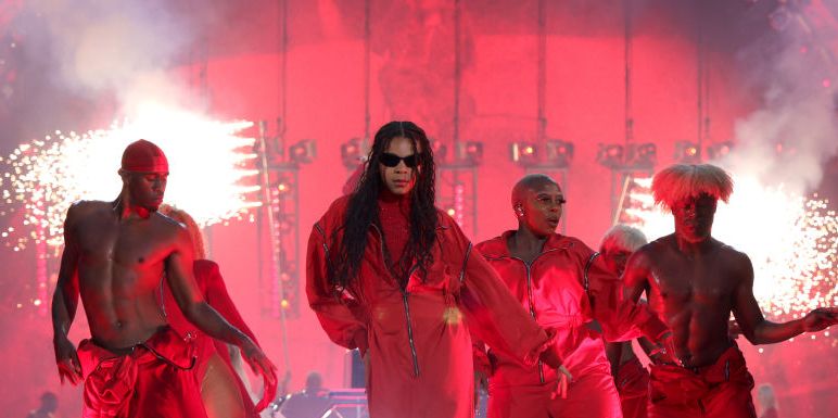 Comparison Video Shows Blue Ivy's Mind-Blowing Progress as a Dancer on  Beyonce's 'Renaissance' Tour