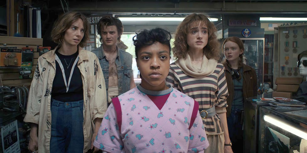 maya hawke, joe keery, priah ferguson, natalia dyer, sadie sink, stranger things, season 4