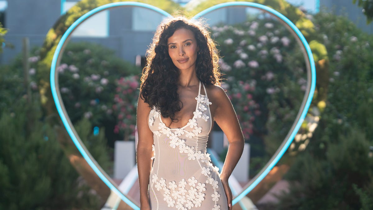 Love Island All Stars first bombshells revealed as former couple enter