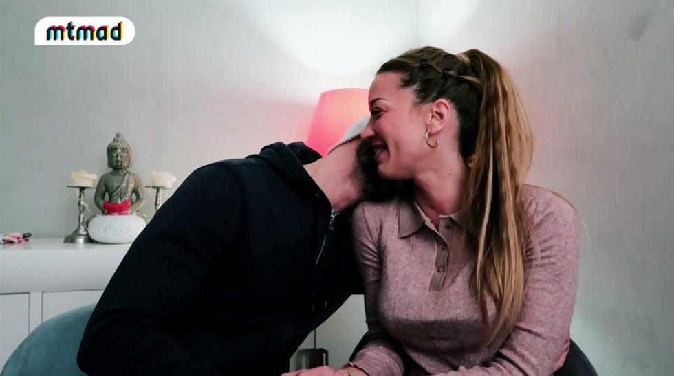 mayka rivera se hace un tatuaje por su novio, alejandro bernardos y esta ha sido la reacción de él
