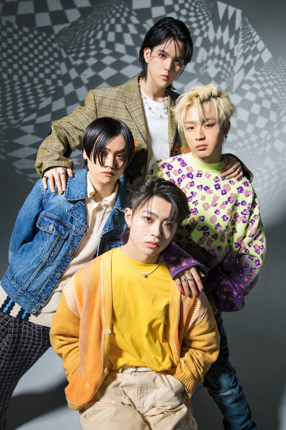 MAZZEL（マーゼル）が強烈メジャーデビュー！ 『Vivid』のように個性豊かな8人の現在地