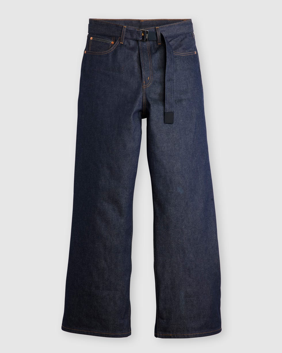 限定コラボ【sacai/サカイ】Levi'sコラボ ワイドレッグ ジーンズ リーバイス×サカイ、ハイブリッドな美学が光る最新コラボ