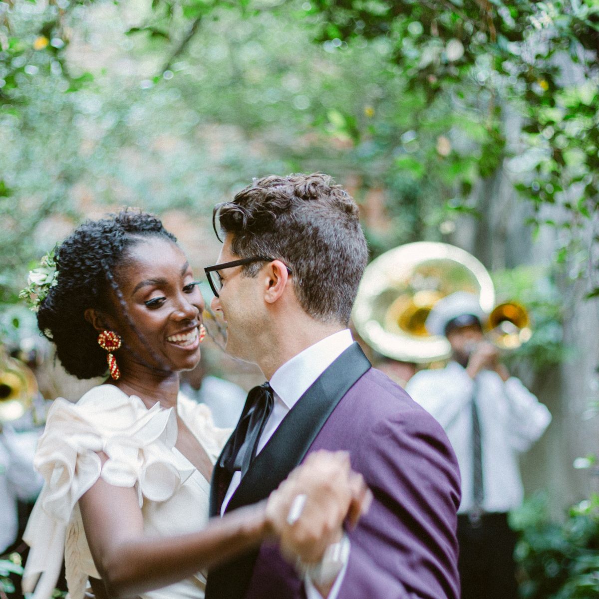 35 Best Wedding Songs to Dance to