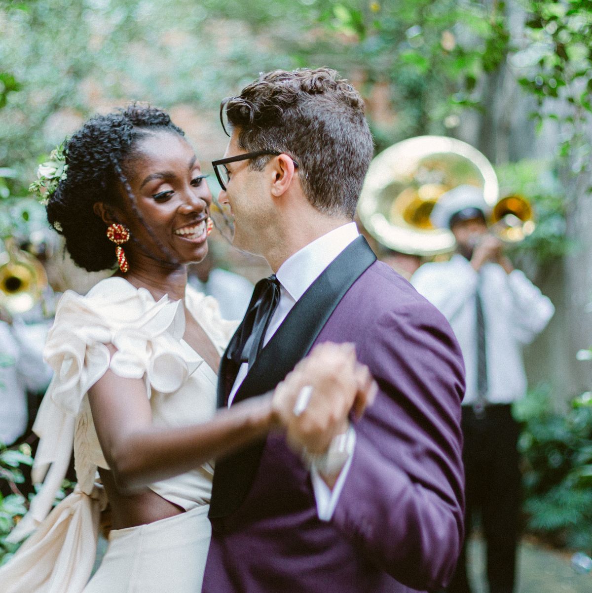 18 Best Papa-themed Songs for a Wedding Playlist