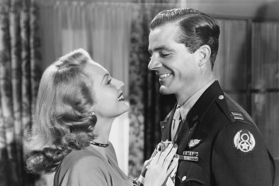 THE BEST YEARS OF OUR LIVES, from left: Virginia Mayo, Dana Andrews, 1946