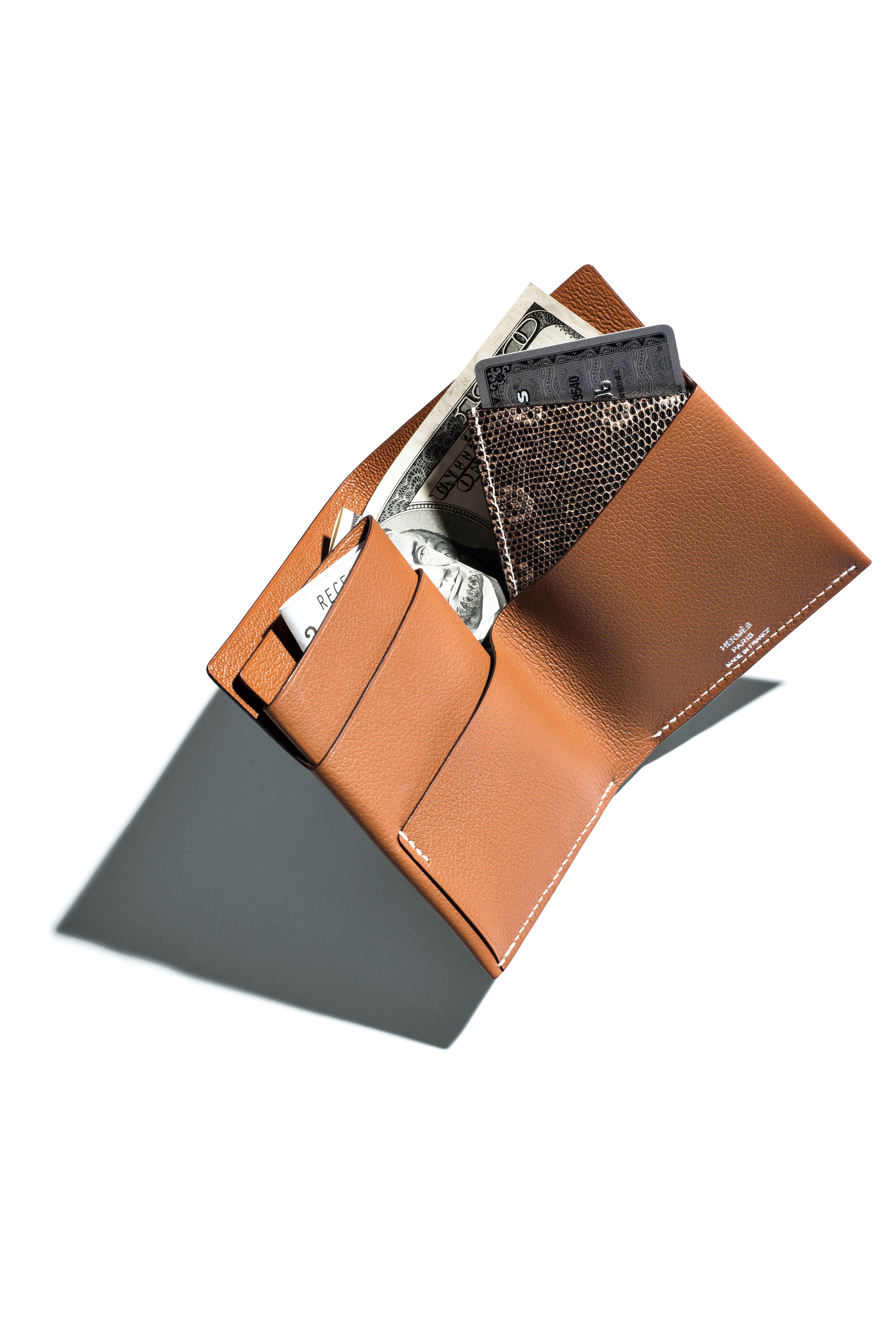 【洗練引き立つスマート財布】HERMES ウォレット コンパクトサイズが人気！ スマートウォレットの最新事情