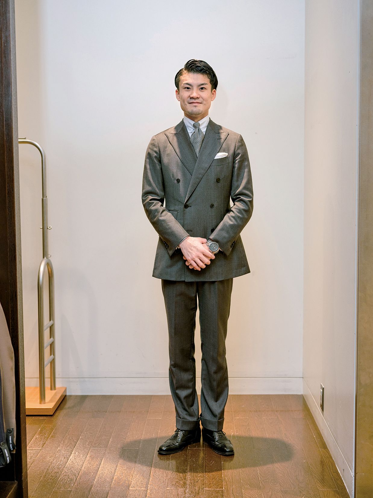 新人エディター、ユニバーサル ランゲージで「リアルにスーツを