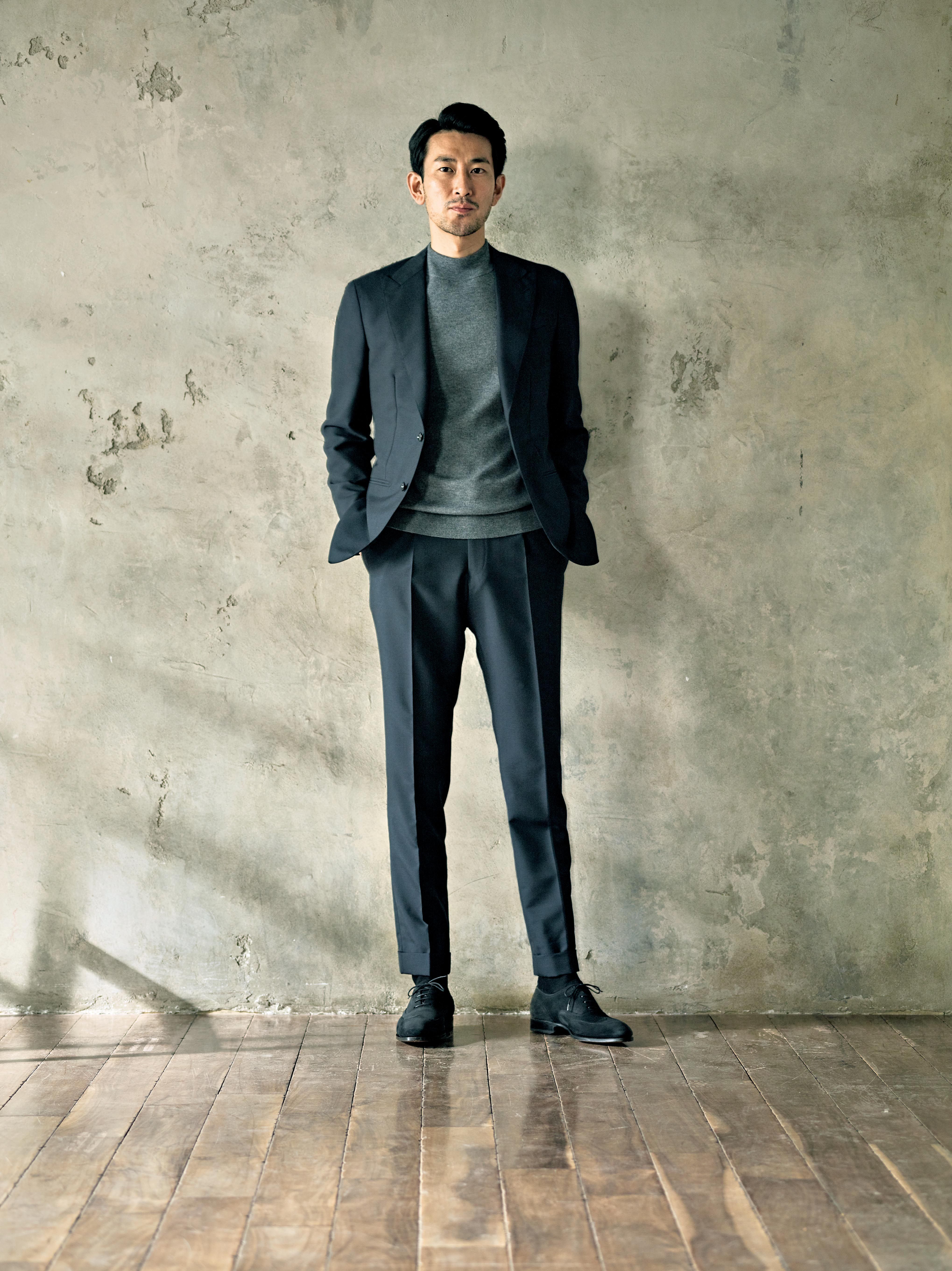 BARNEYS NEW YORK」のネイビースーツを徹底比較