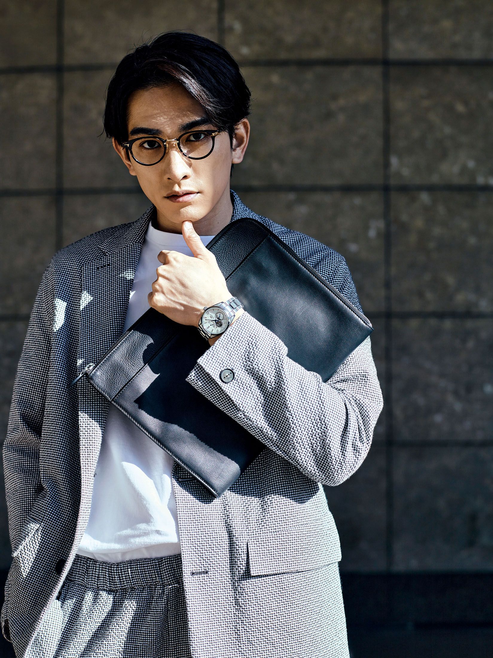俳優・町田啓太が「オリエントスター」で表現する日常にある