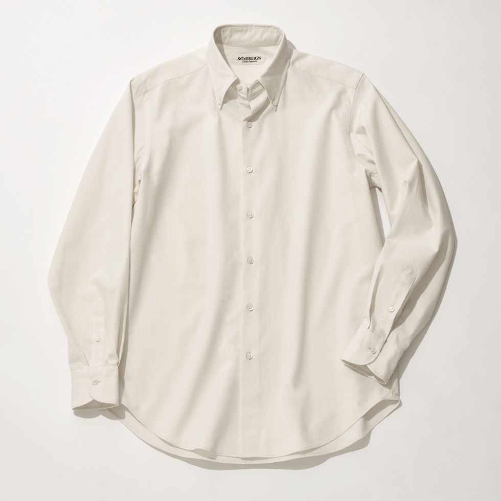 a white shirt with a white collar