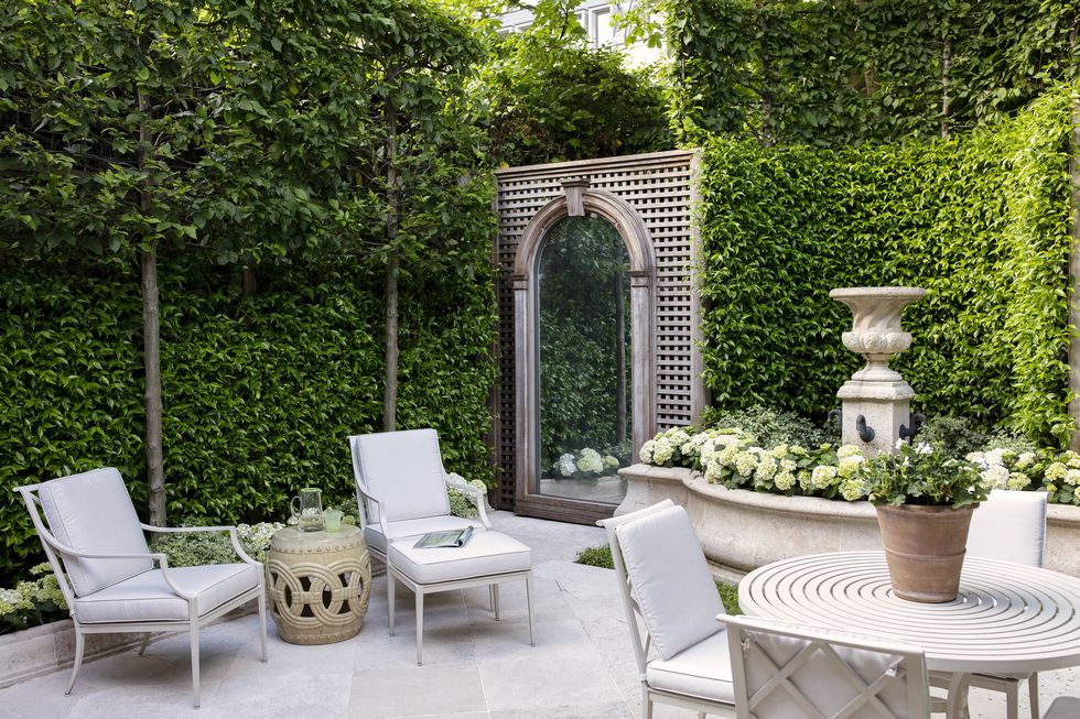 20 Best Garden Fence Ideas - Decorative Backyard Fencing