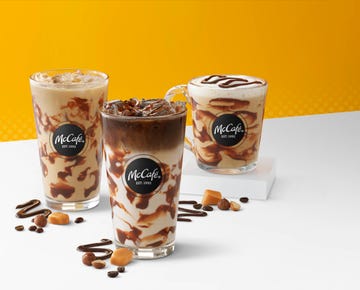 Food, Iced coffee, Mocaccino, Frappé coffee, Irish cream, Drink, Latte macchiato, Coffee, Milkshake, Cuisine, 