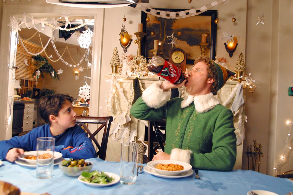 elf, daniel tay, will ferrell, 2003, c new linecourtesy everett collection
