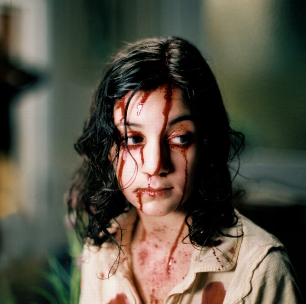 LET THE RIGHT ONE IN, (aka LAT DEN RATTE KOMMA IN), Lina Leandersson, 2008. ©Magnolia Pictures/Court let the right one in, (aka lat den ratte komma in), lina leandersson, 2008. ©magnolia pictures/courtesy everett collection