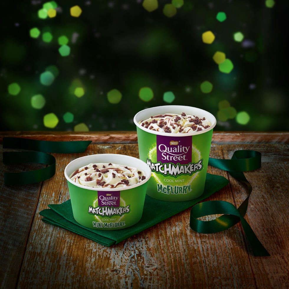 Food, Green, Cup, Drink, Cup, Coffee cup, Cuisine, Dish, Ingredient, Coffee, 