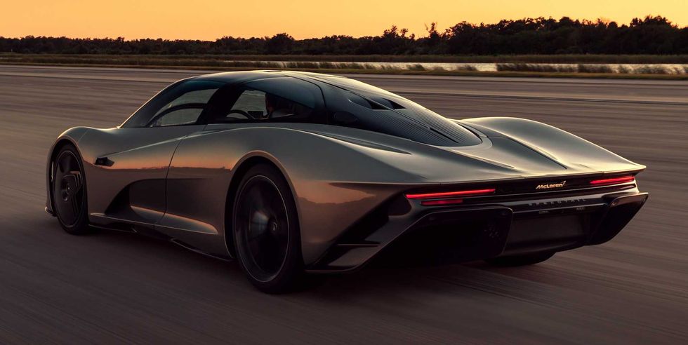 McLaren Speedtail supera los 400 km/h
