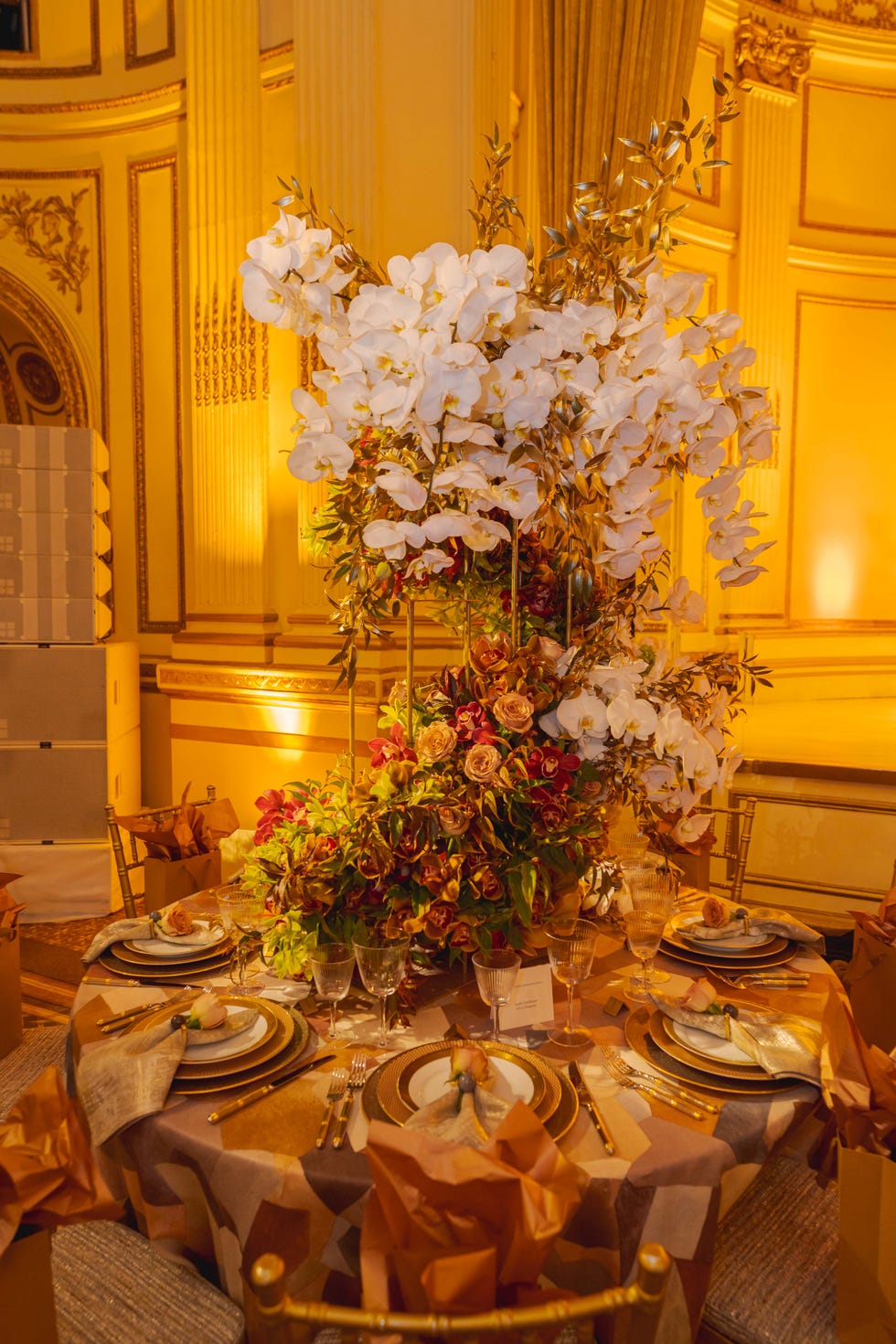 A Look Inside the New York Botanical Garden Orchid Dinner