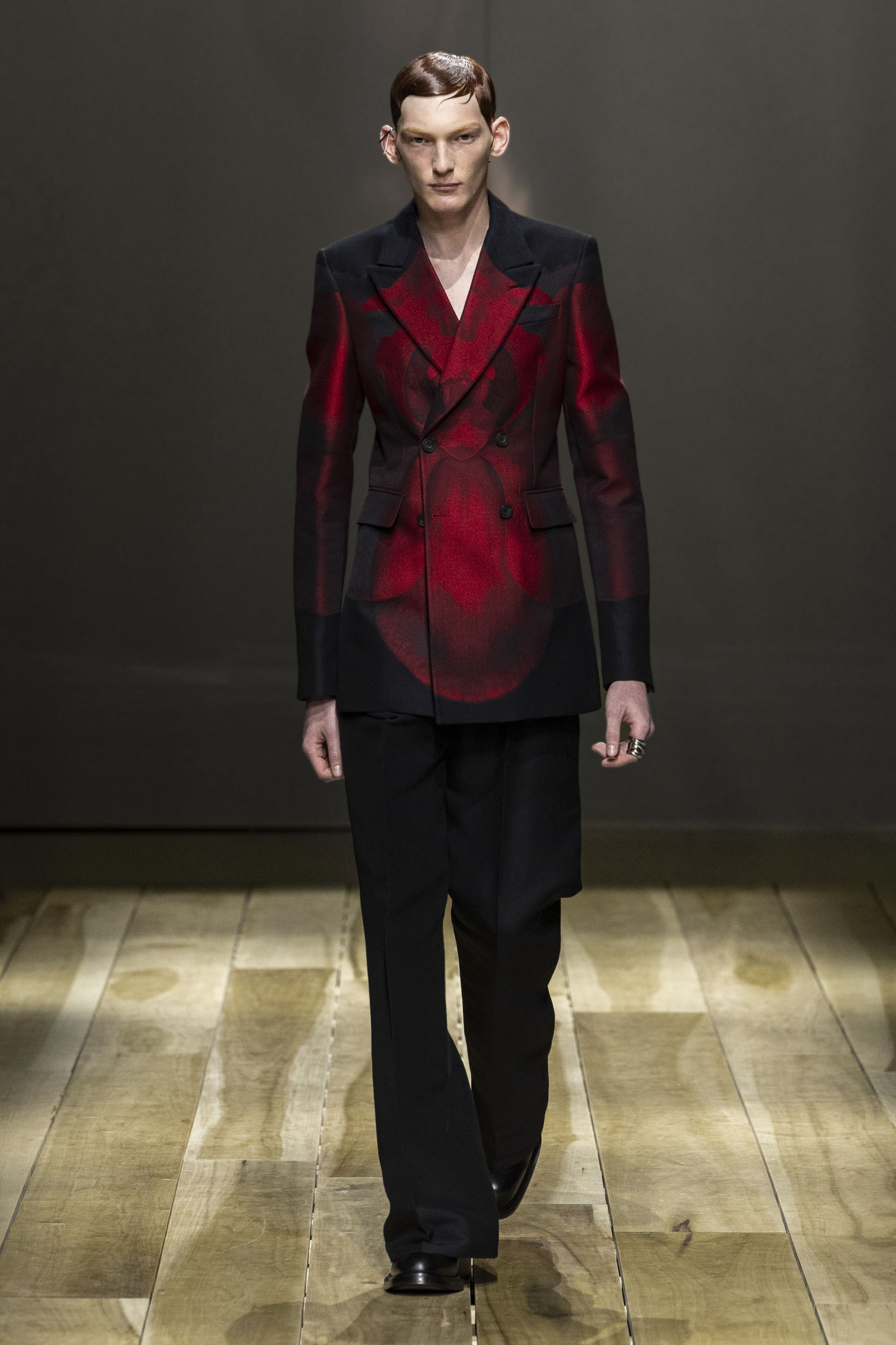Alexander McQueen アレキサンダーマックイーン Amazon | [Alexander McQueen] [アレキサンダー・マックイーン