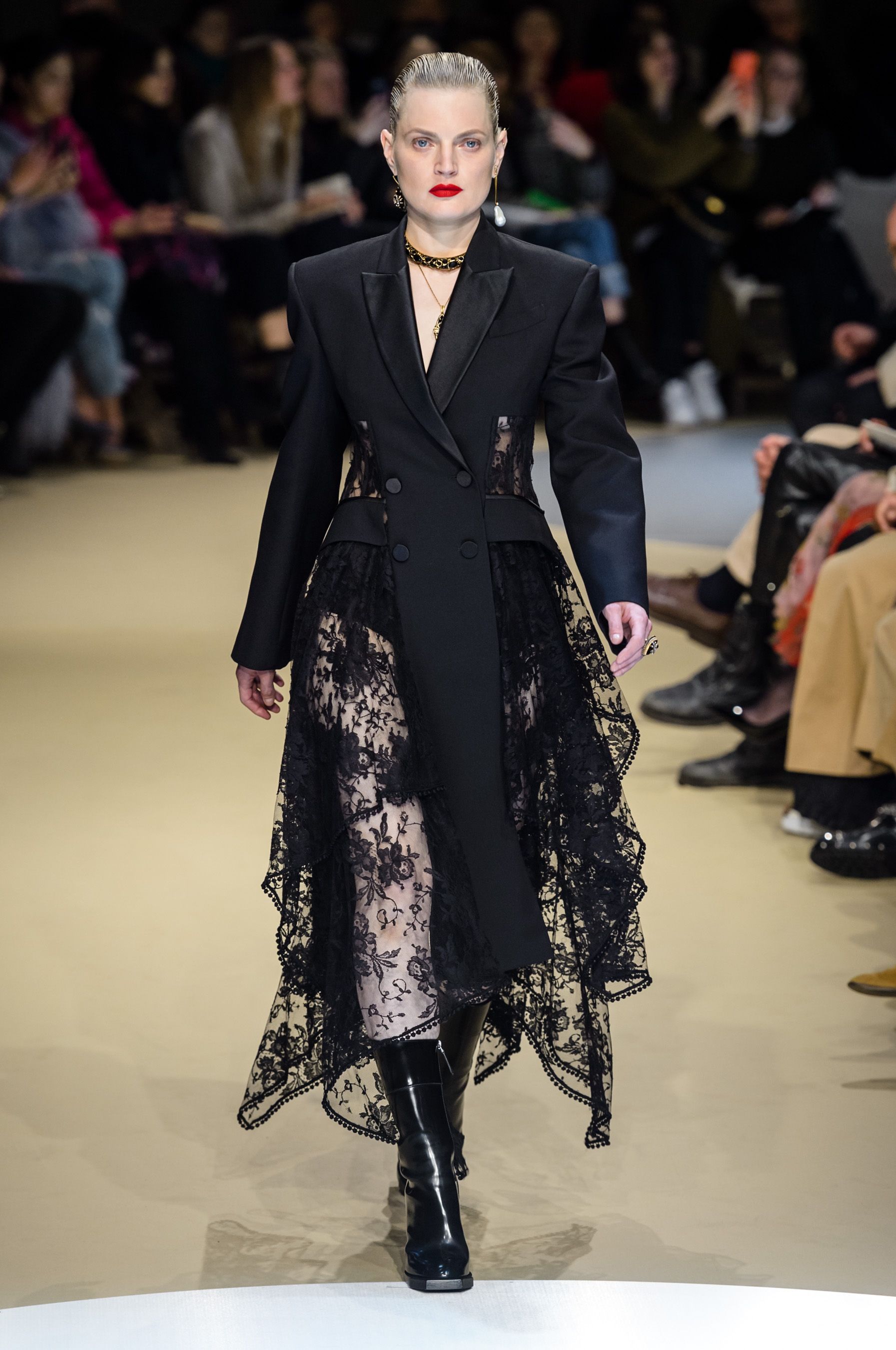 Alexander mcqueen fall 2018 best sale