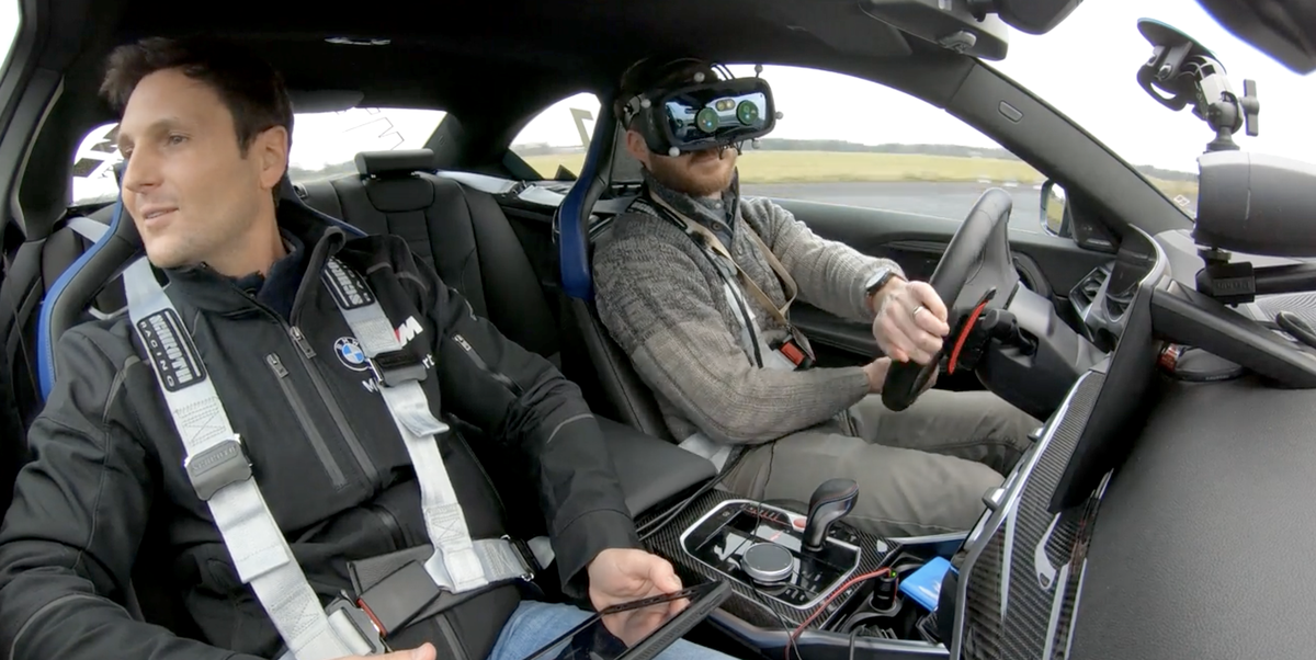 I Drove a Real-Life BMW M2 on a Virtual Racetrack and Survived