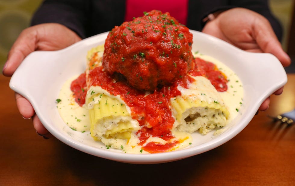 Dish, Food, Cuisine, Ingredient, Meatball, Meat, Produce, Recipe, Marinara sauce, Meal, 