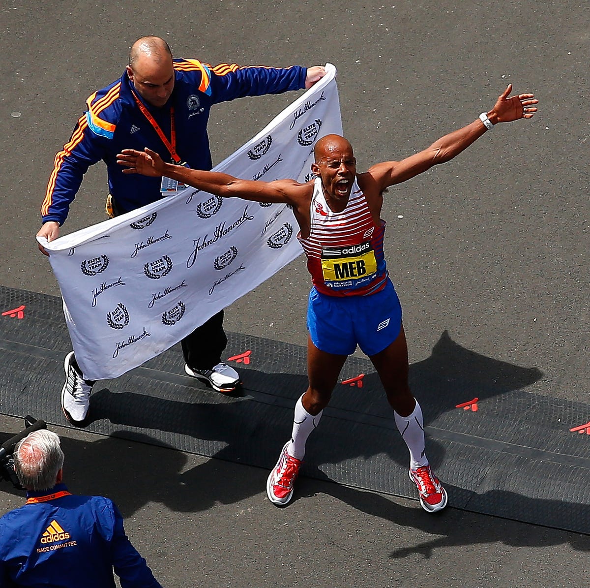 amerian meb keflezighi wins the boston marathon