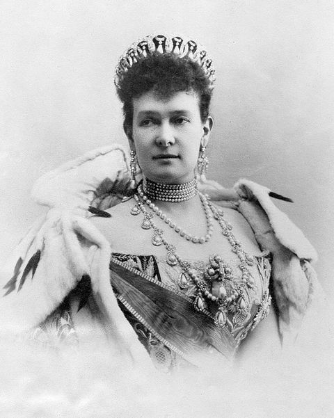 Mecklenburg-Schwerin, Marie Antoinette of - Dutchess, Germany *14.05.1854-06.09.1920+ - Maria Pavlovna (as wife of Grand Duke Vladimir Alexandrovich of Russia) - 1880 - Photographer: Karl Bulla - Publ