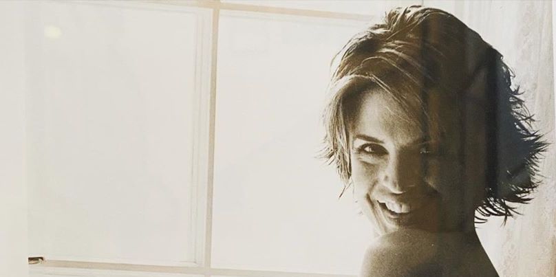 Lisa Rinna Shares Nude Throwback Photo From Second Pregnancy