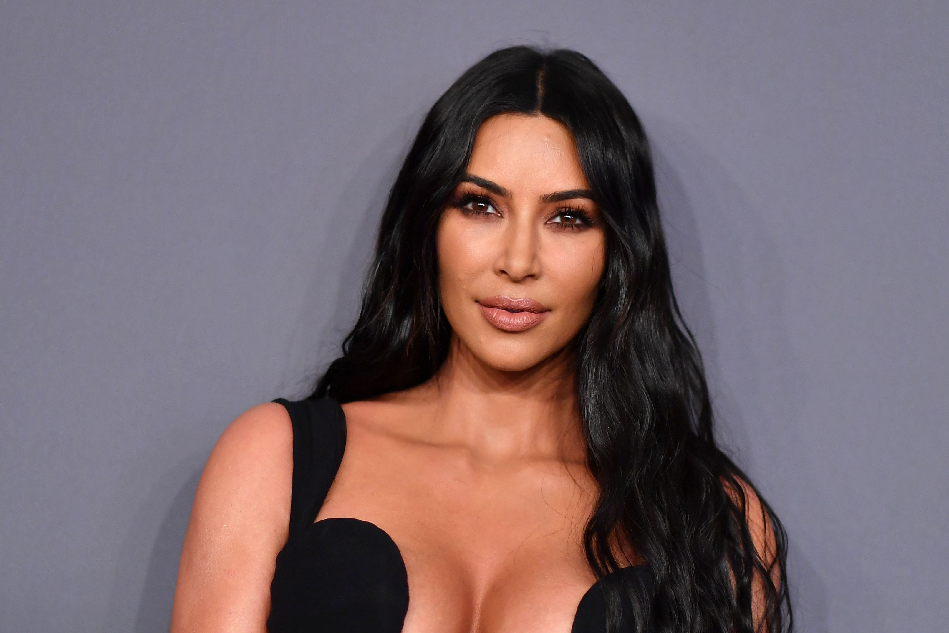 El truco de Kim Kardashian para combatir la psoriasis
