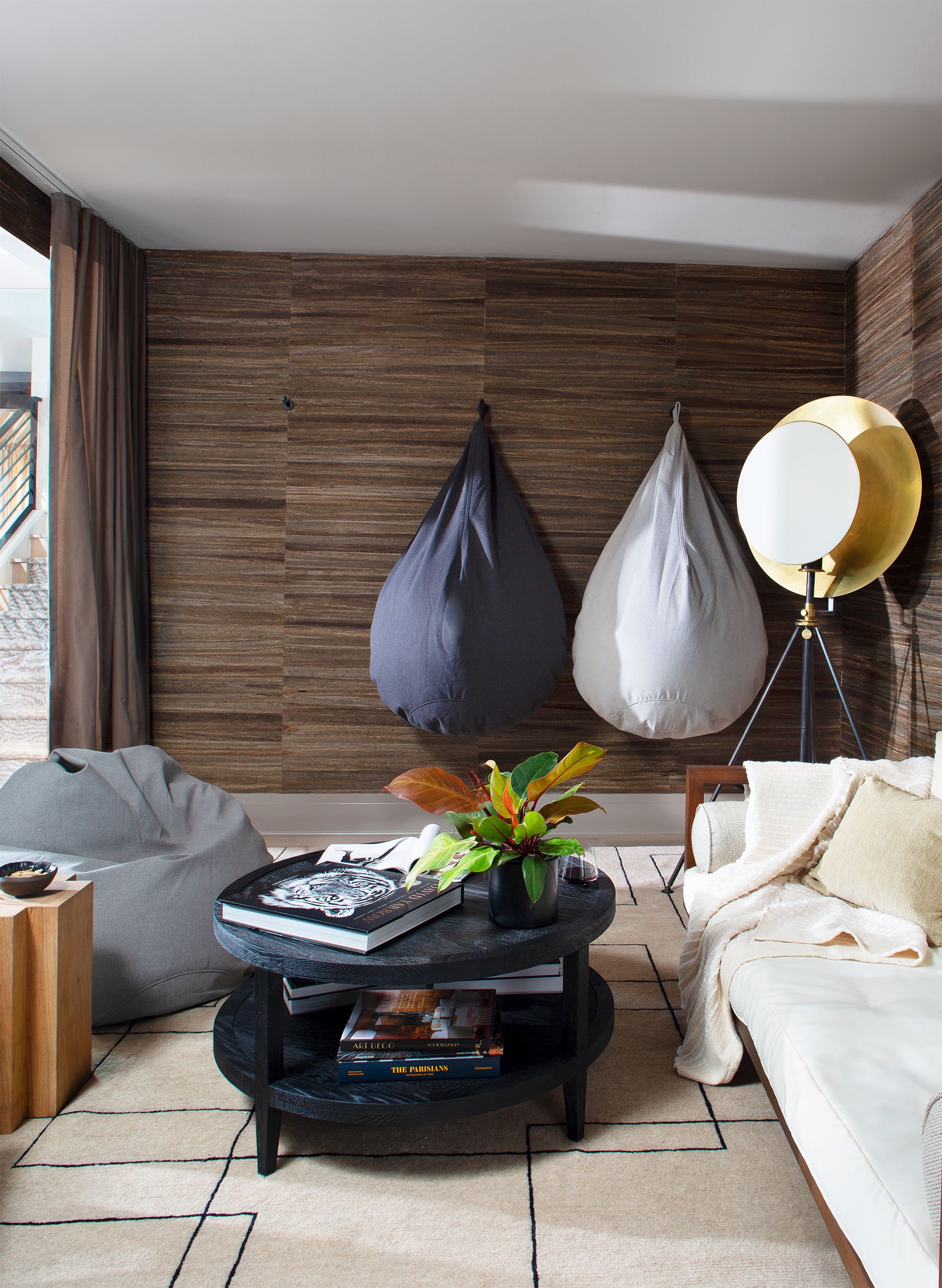 Zen Decor Ideas (Calming Room Styles)  Zen living room, Zen decor living  room, Formal living rooms