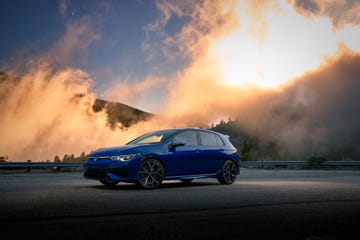 2023 volkswagen golf r