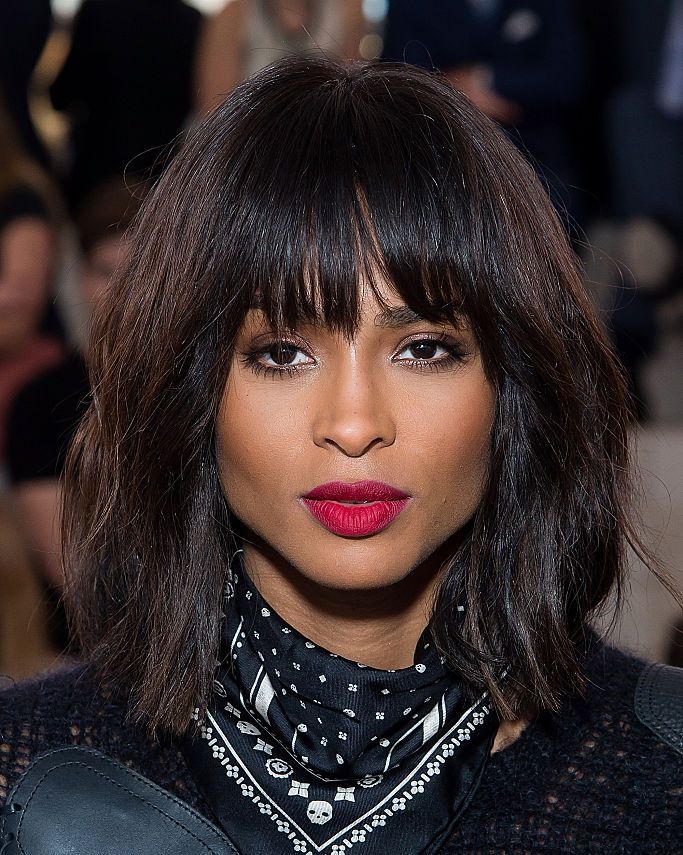 40 Best Medium Straight Hairstyles and Haircuts for Stylish