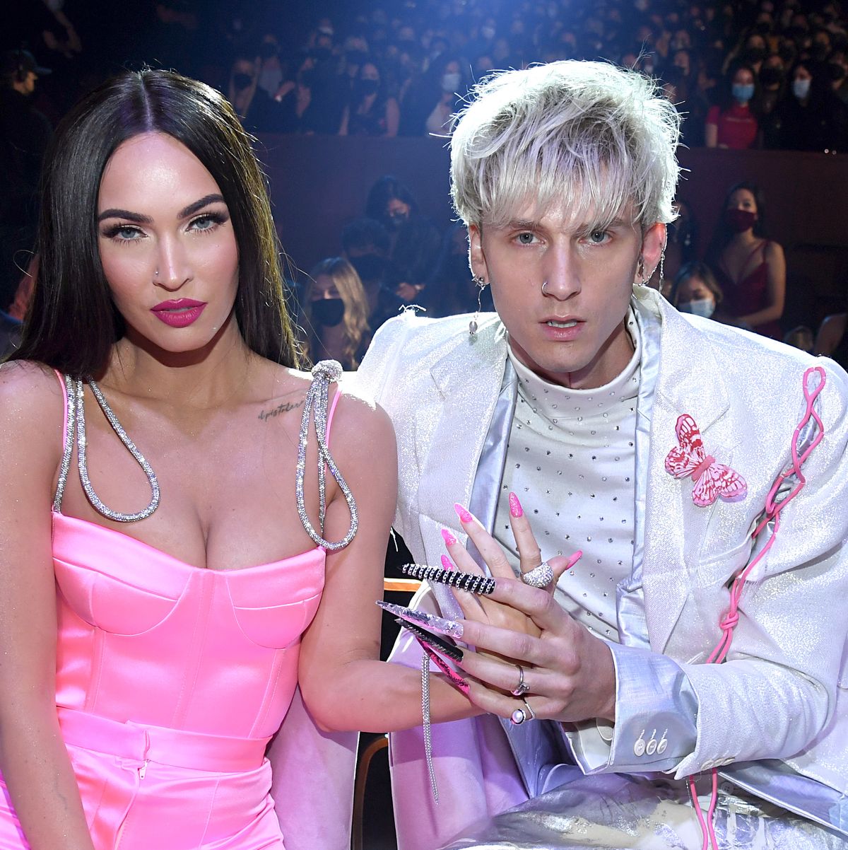 ミーガン・フォックス直筆サイン入り超大型写真‥Megan Fox… Megan Fox ミーガン フォックス 直筆サイン PHOTO | ハリウッド