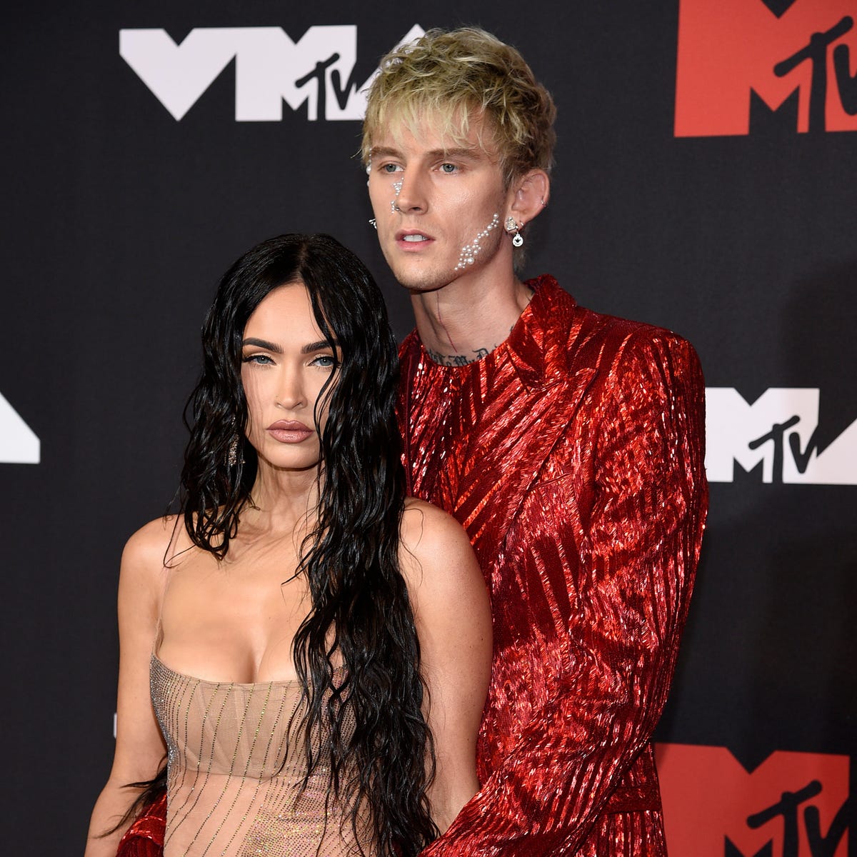 Megan Fox y Machine Gun Kelly anuncian su boda