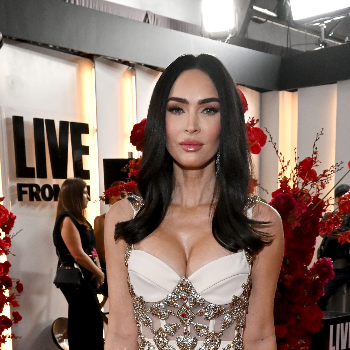 Real Celebrity Porn Megan Fox - Megan Fox wore a naked dress on the cover of Sports Illustrated