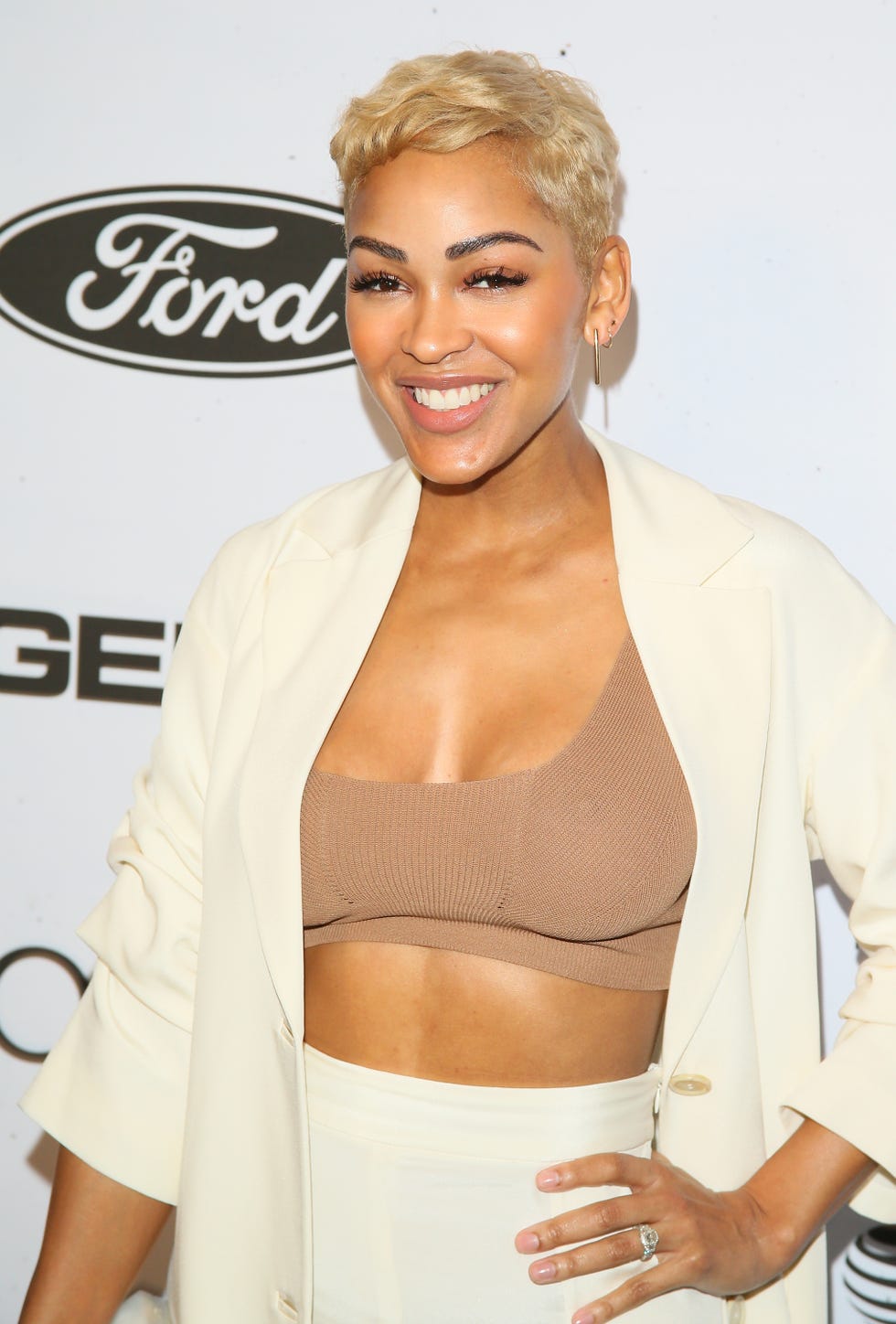 megan good   pixie hairstyles